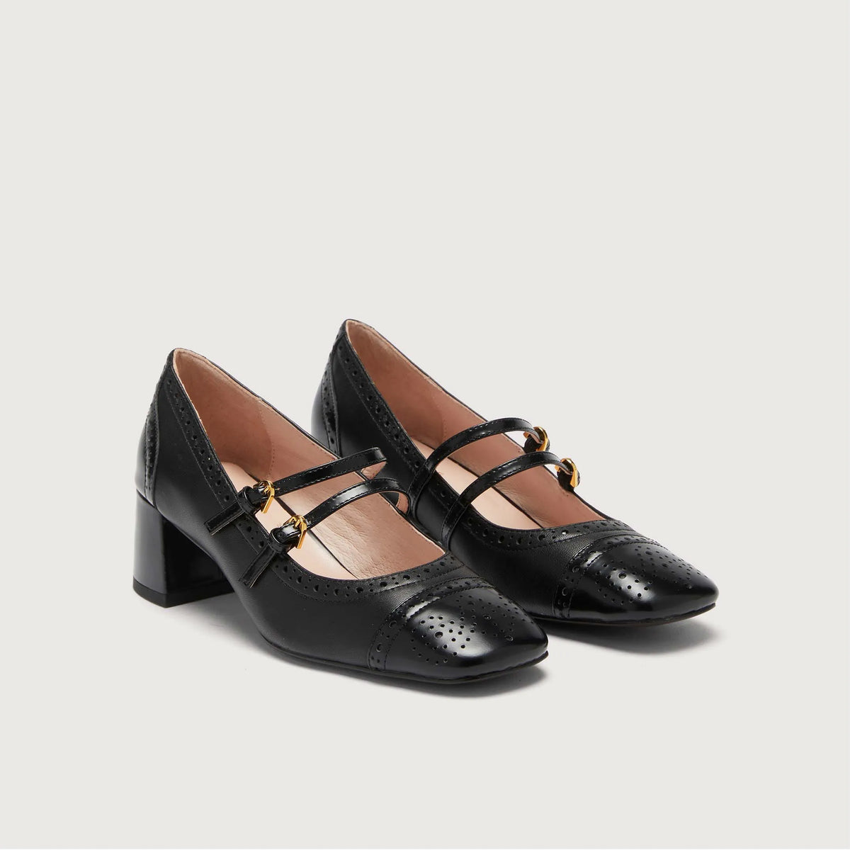 Coccinelle Magalù Shiny Brogue noir