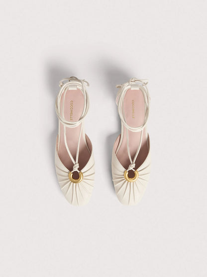 Coccinelle Finn white