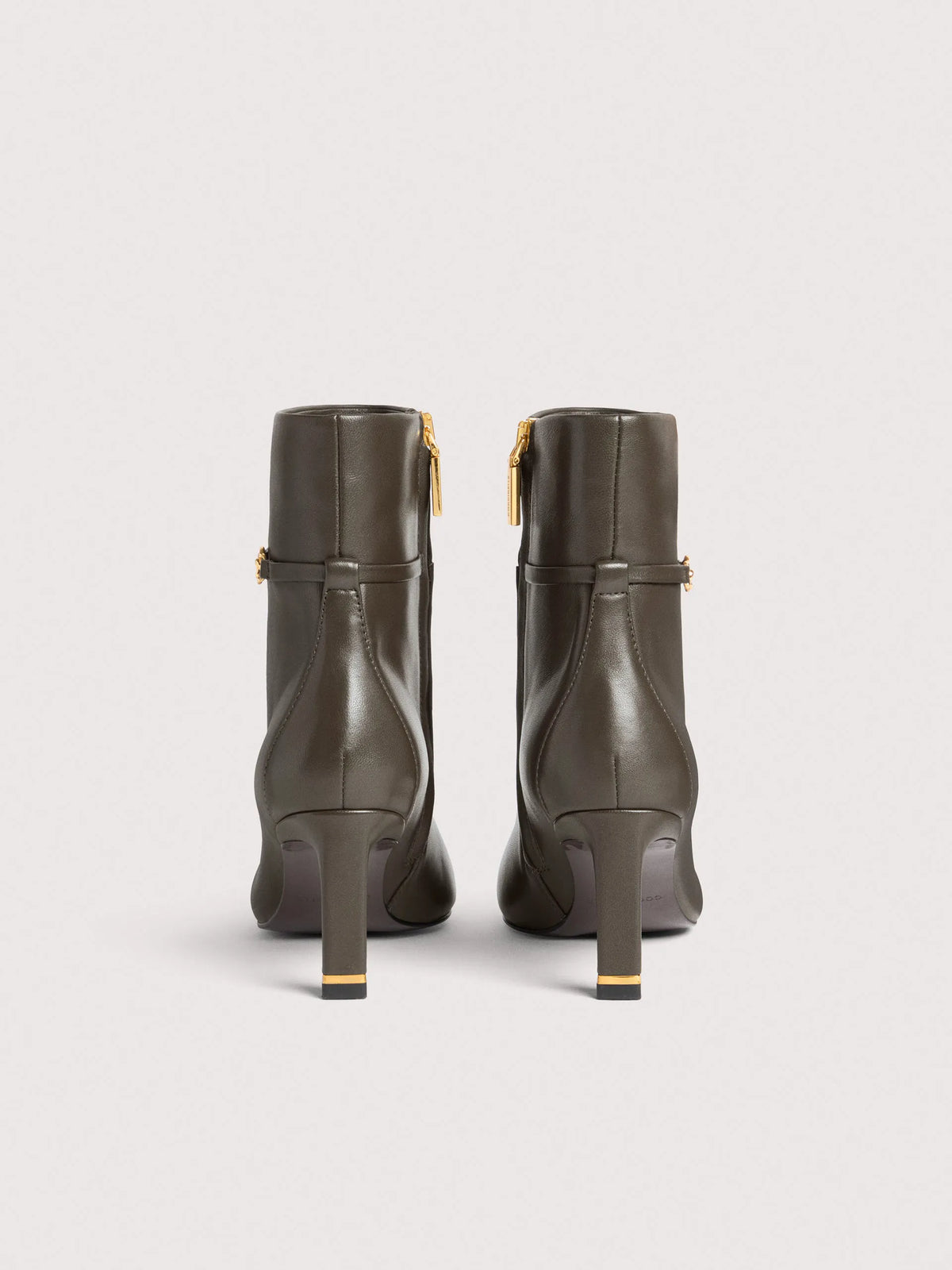 Coccinelle C-Look brown