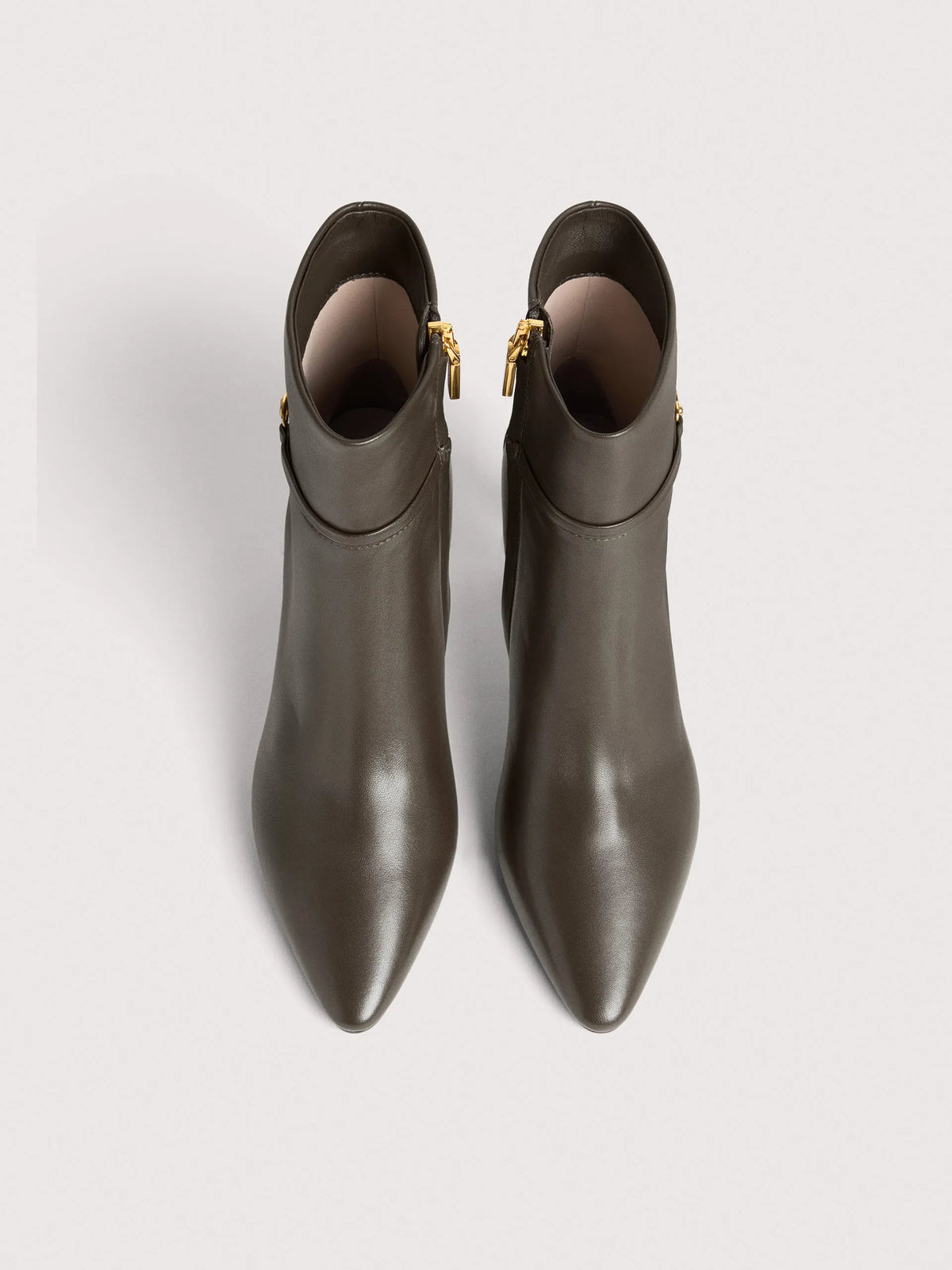 Coccinelle C-Look brown